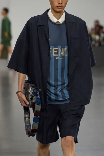 Look 56